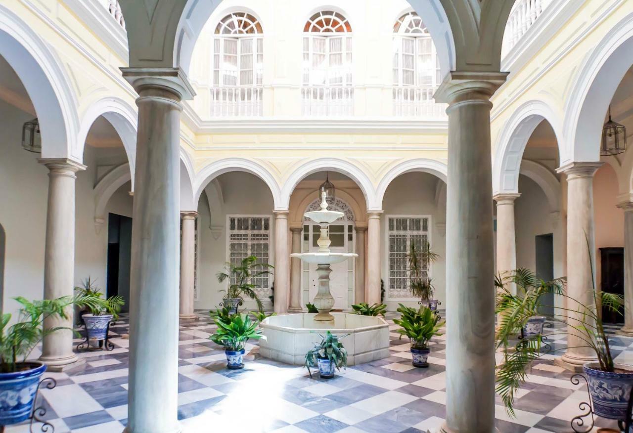 Pajaritos Palace By Valcambre Sevilla Bagian luar foto