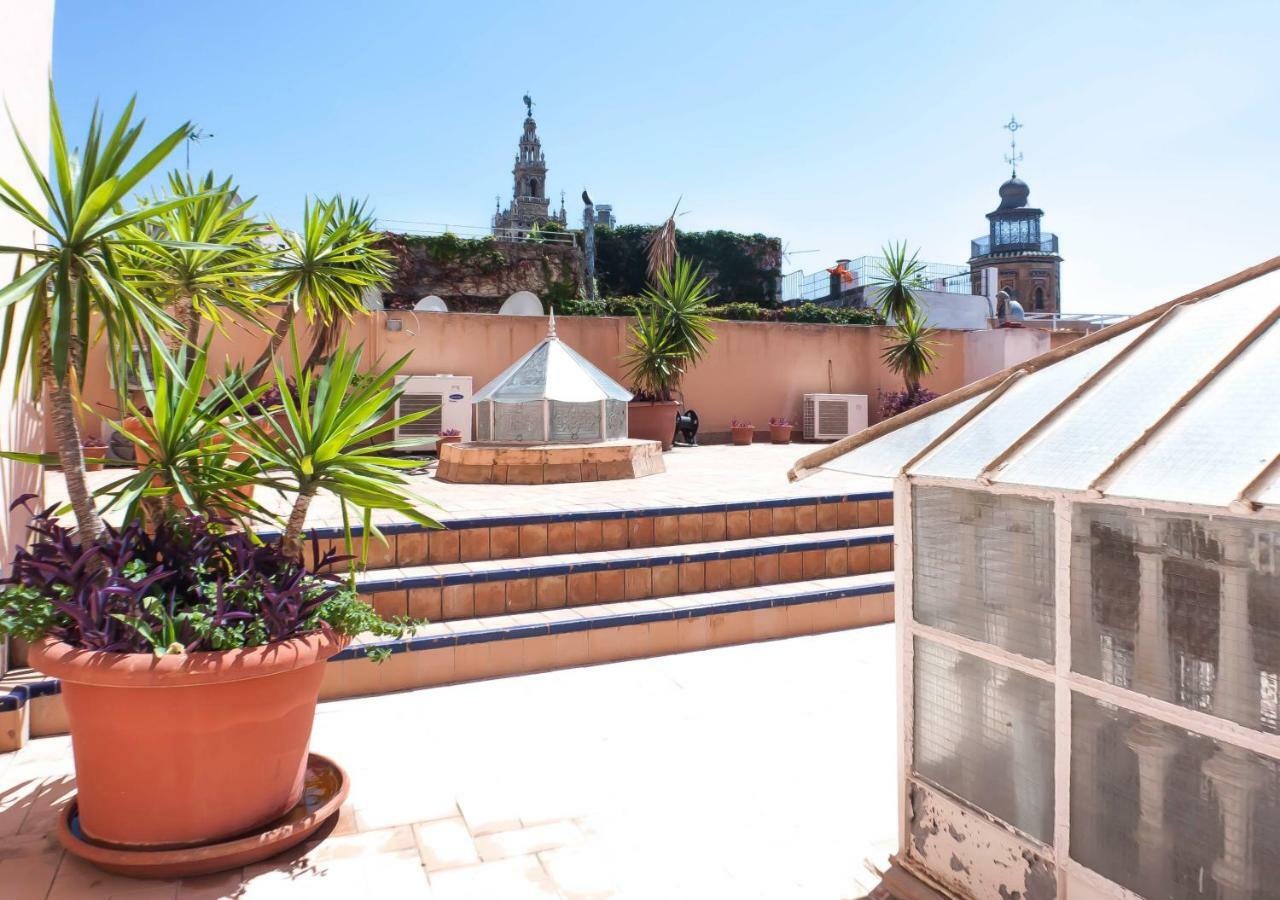 Pajaritos Palace By Valcambre Sevilla Bagian luar foto